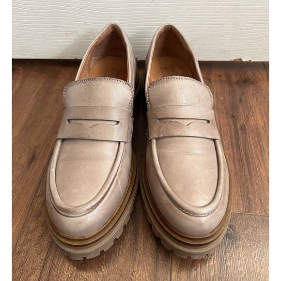 MIZ MOOZ Women's Legend Beige Antique Burnished Leather Lug Sole Loafer Shoes 40 - Picture 4 of 13